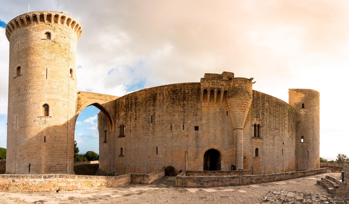Explore Bellver Castle– Palma de Mallorca, Spain