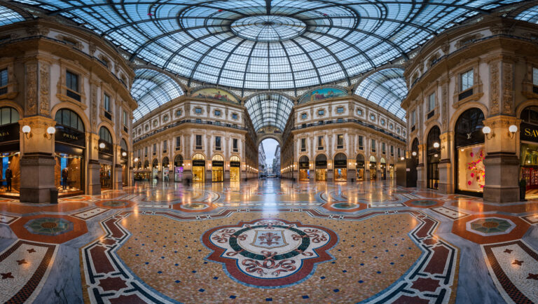 Famous Bull Mosaic in Galleria Vittorio Emanuele II in Milan